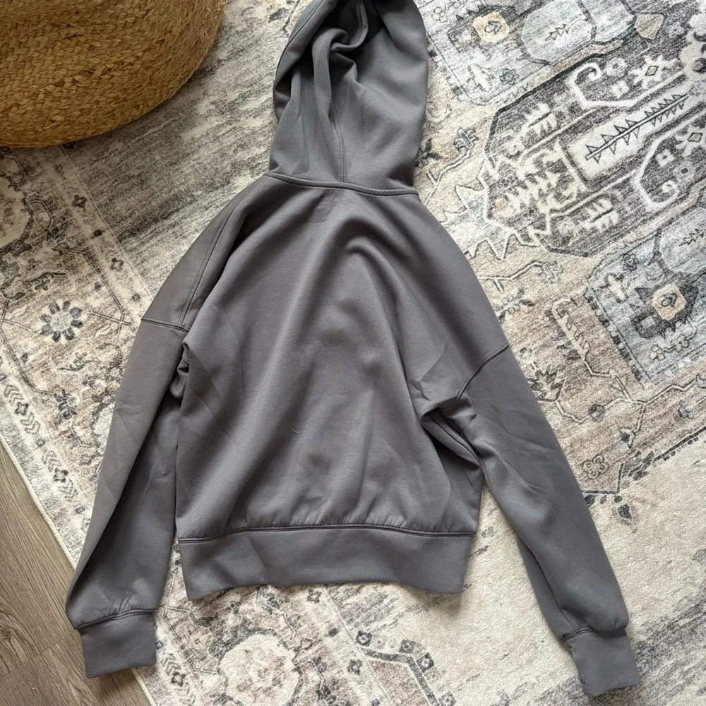 Abercrombie girls quarter zip sweater in gray size 15/16